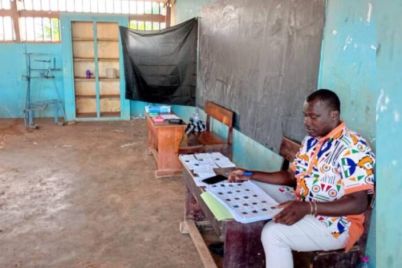 Gabon-Gabonmediatime_Bureau-de-vote_referendum-780x470-1.jpg